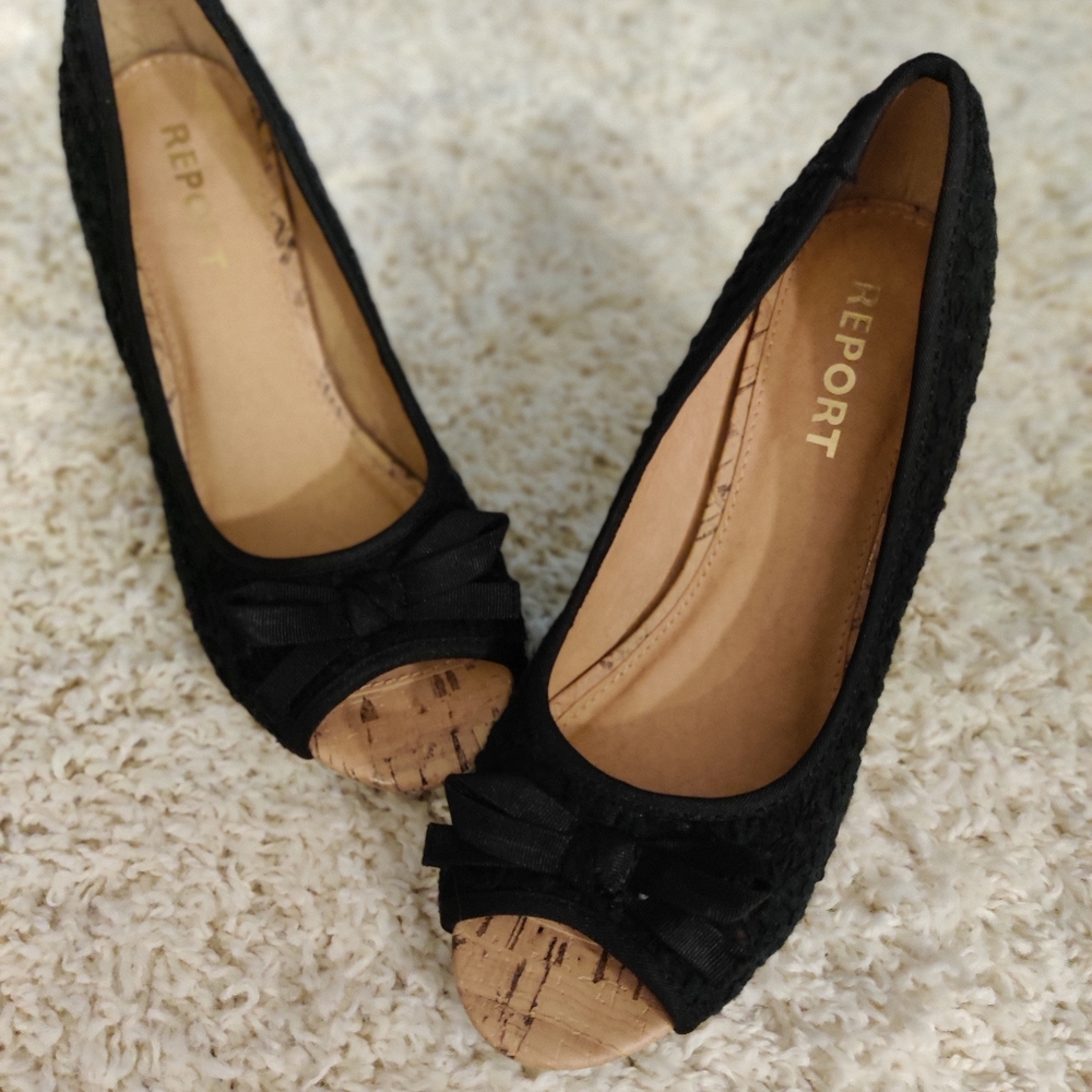 Size 8 Report Black Wedge